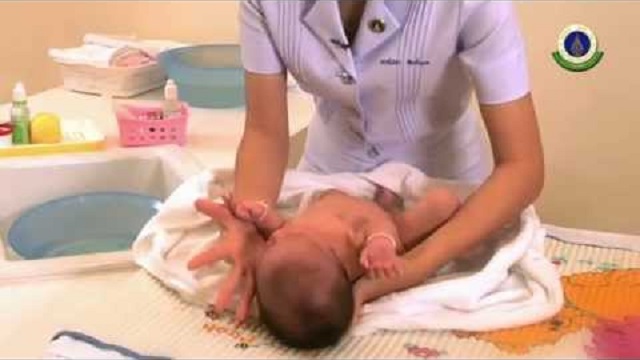 การทำความสะอาดเด็กทารก icon